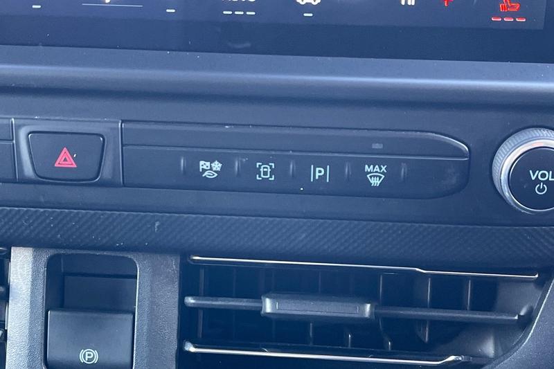 Used Ford Transit Custom 2024 for sale - 76945489: Photo 28