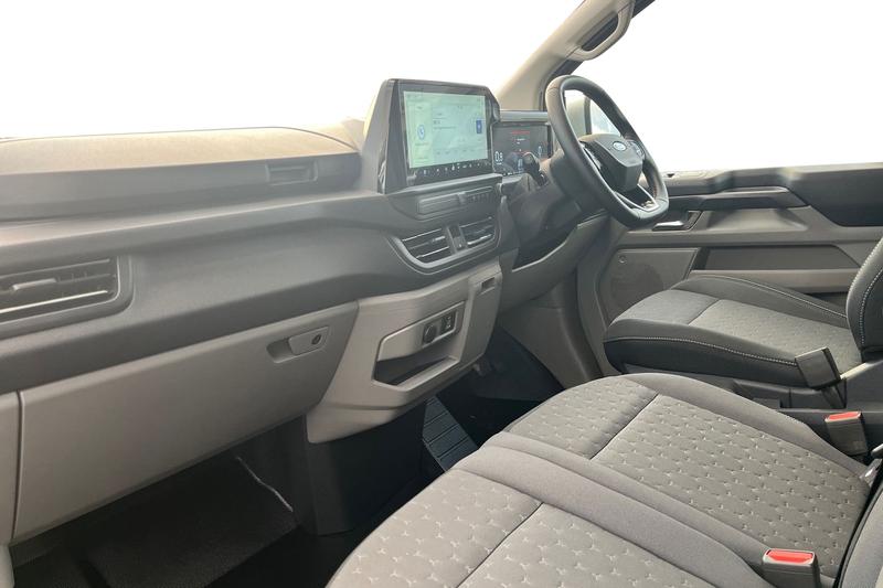 Used Ford Transit Custom 2025 for sale - 76637353: Photo 4