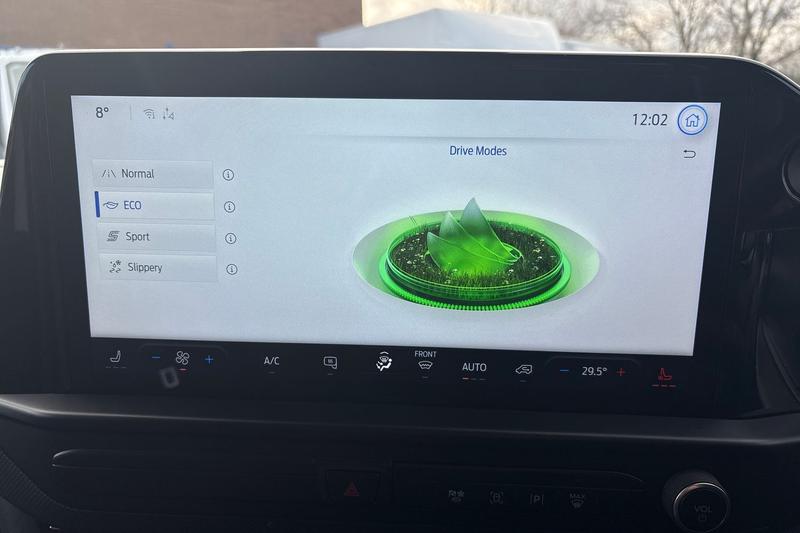 Used Ford Transit Custom 2024 for sale - 77286404: Photo 25