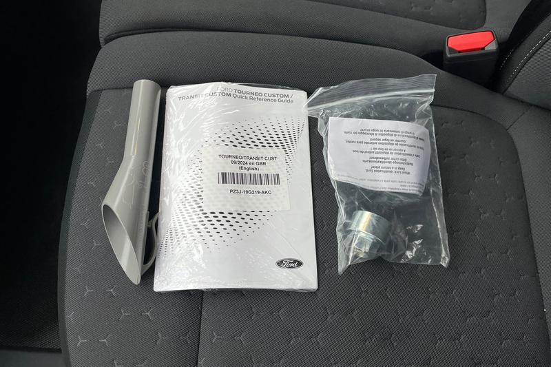 Used Ford Transit Custom 2025 for sale - 76557493: Photo 9