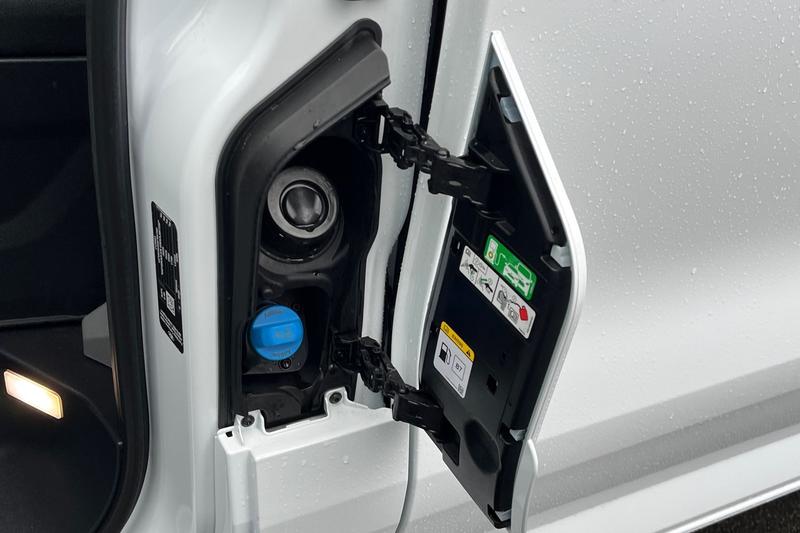 Used Ford Transit Custom 2024 for sale - 77733278: Photo 38