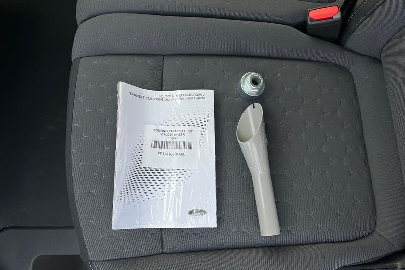 Used Ford Transit Custom 2025 for sale - 77006171: Photo 8