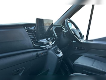 Used Ford Transit 2024 for sale - 77152188: Photo