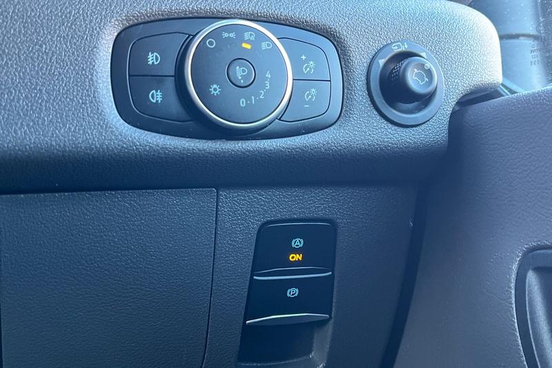 Used Ford Transit 2024 for sale - 77152188: Photo 8