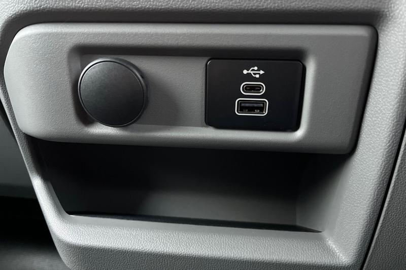 Used Ford Transit Custom 2025 for sale - 77354437: Photo 17