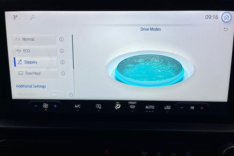 Used Ford Transit Custom 2025 for sale - 77354437: Photo 28