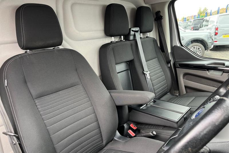 Used Ford Transit Custom 2021 for sale - 76452953: Photo 32