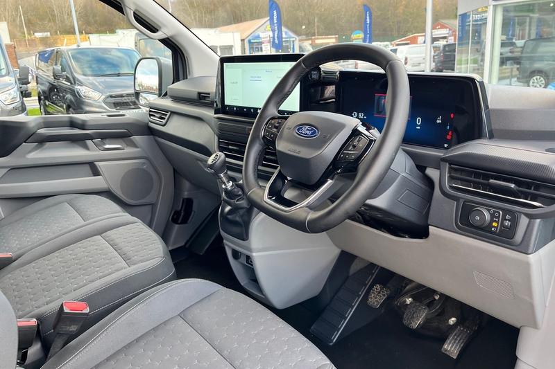 Used Ford Transit Custom 2025 for sale - 76945487: Photo 14