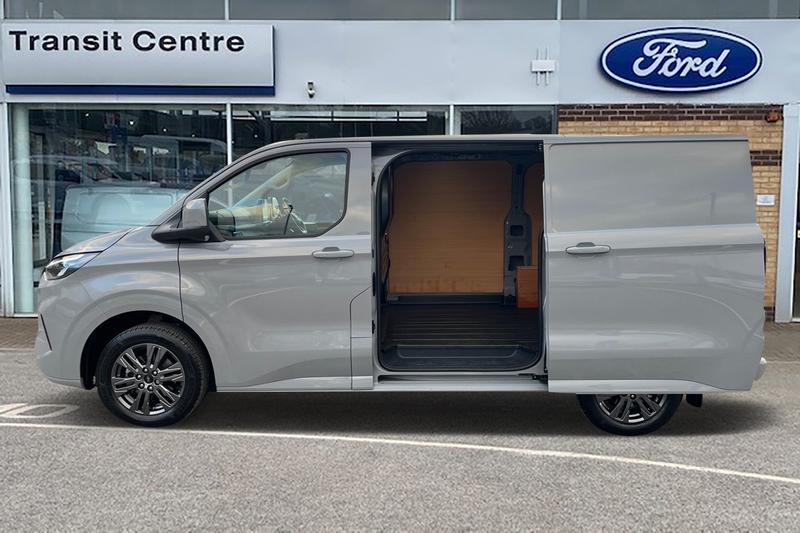 Used Ford Transit Custom 2025 for sale - 76945487: Photo 6