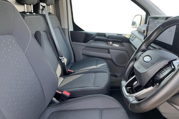 Used Ford E-Transit 2025 for sale - 75709718: Photo 11