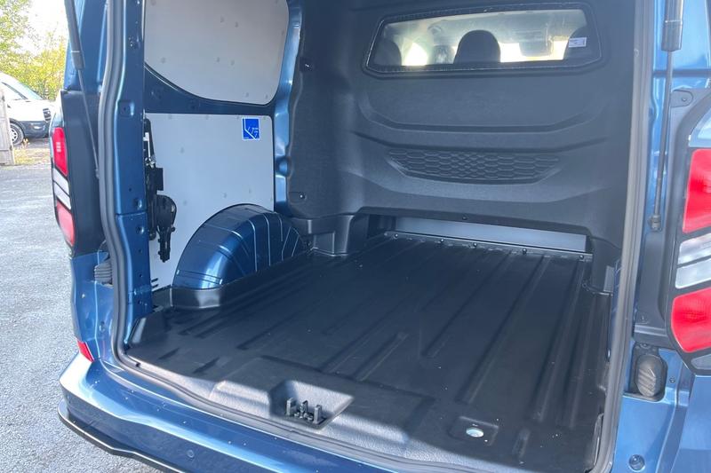 Used Ford Transit Custom 2025 for sale - 76660125: Photo 5