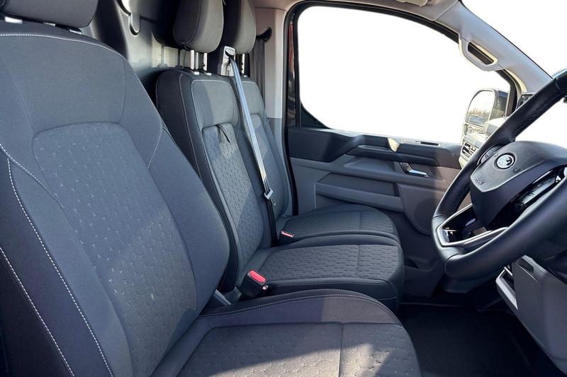 Used Ford Transit Custom 2025 for sale - 77918778: Photo 11