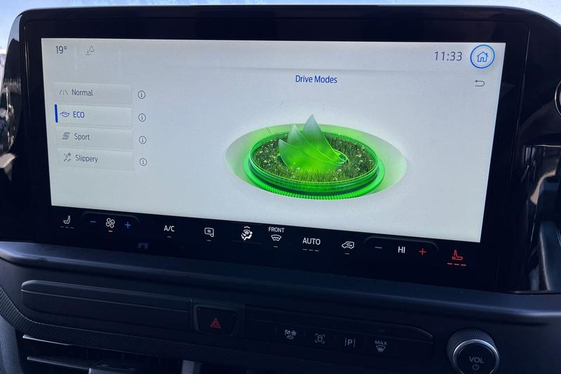 Used Ford Transit Custom 2025 for sale - 76389588: Photo 23