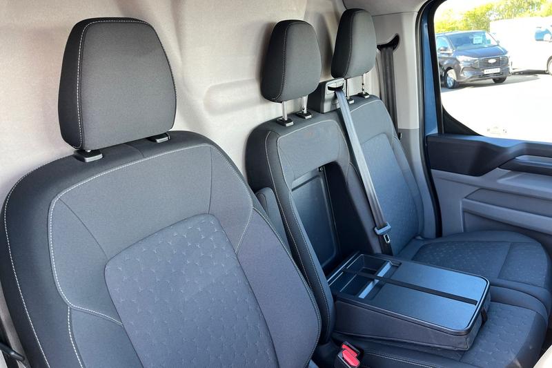 Used Ford Transit Custom 2025 for sale - 76389588: Photo 33