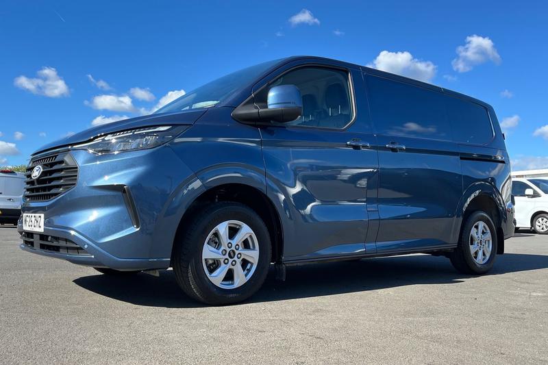 Used Ford Transit Custom 2025 for sale - 76389588: Photo 36