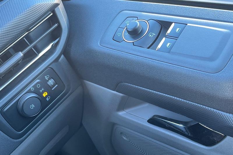 Used Ford Transit Custom 2025 for sale - 76389588: Photo 8