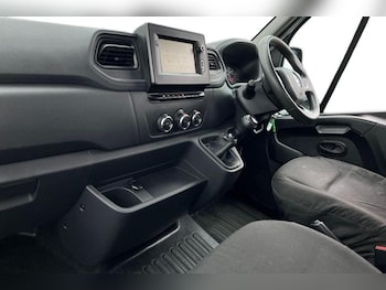 Used Renault Master 2023 for sale - 78556219: Photo