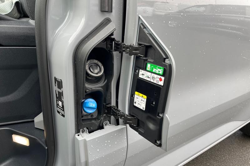 Used Ford Transit Custom 2025 for sale - 77918777: Photo 37