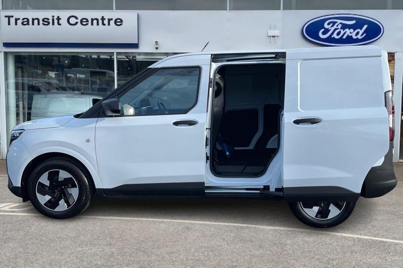 Used Ford Transit Courier 2026 for sale - 77733292: Photo 6