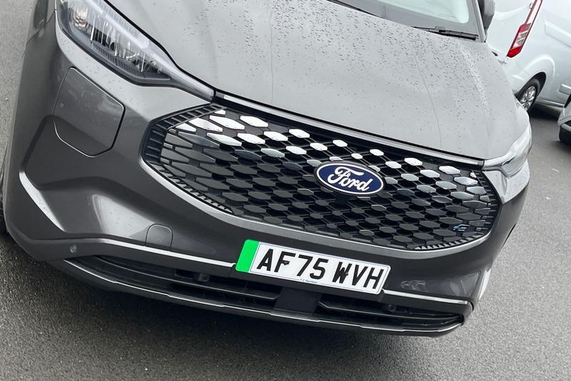 Used Ford E-Transit 2025 for sale - 77450344: Photo 40