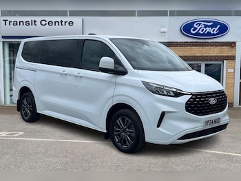 Used Ford Tourneo Custom 2024 for sale - 78938062: Photo