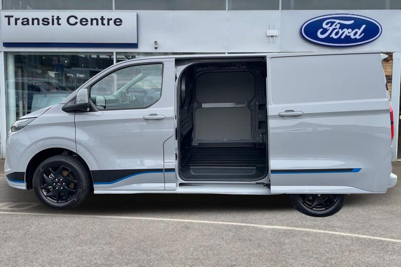 Used Ford Transit Custom 2024 for sale - 76146749: Photo 6