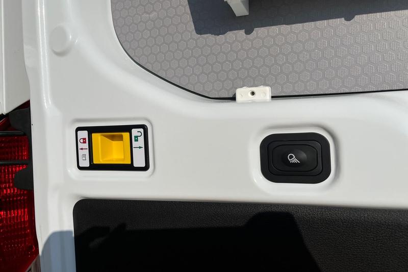 Used Ford Transit 2025 for sale - 78206076: Photo 17