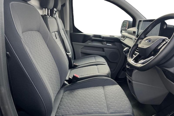 Used Ford Transit Custom 2025 for sale - 76222540: Photo 11