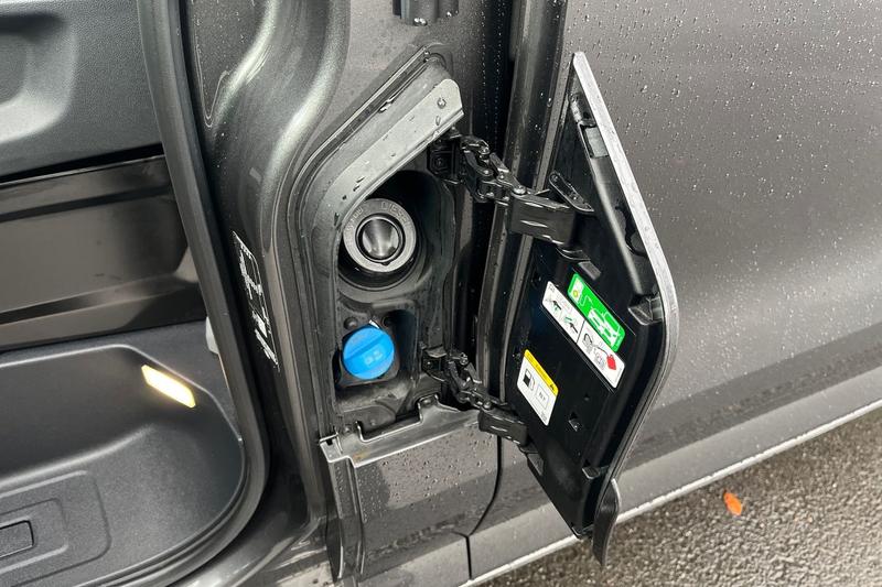 Used Ford Transit Custom 2025 for sale - 76895373: Photo 33