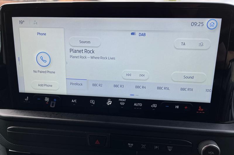 Used Ford Transit Custom 2024 for sale - 76433976: Photo 16