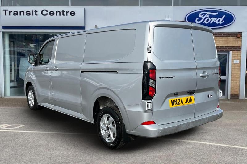 Used Ford Transit Custom 2024 for sale - 76433976: Photo 2
