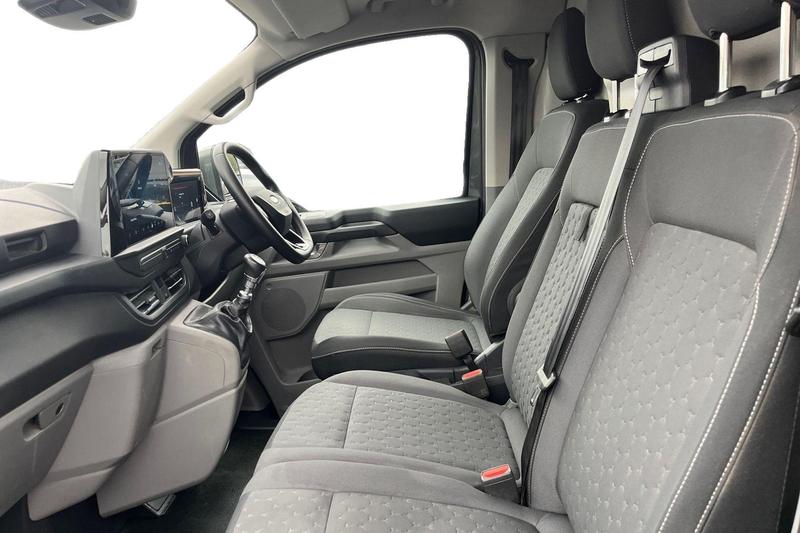 Used Ford Transit Custom 2025 for sale - 76452975: Photo 10