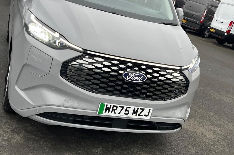 Used Ford E-Transit 2025 for sale - 77445915: Photo 40