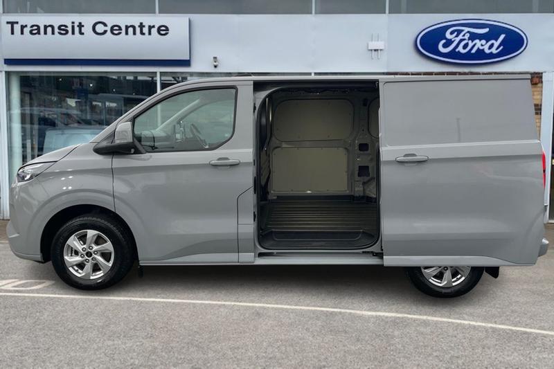 Used Ford E-Transit 2025 for sale - 77445915: Photo 6