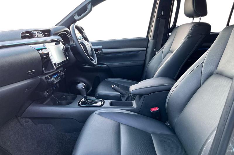 Used Toyota Hilux 2024 for sale - 77138344: Photo 10