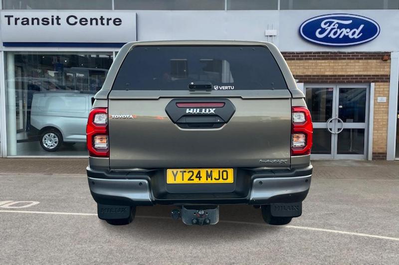 Used Toyota Hilux 2024 for sale - 77138344: Photo 13