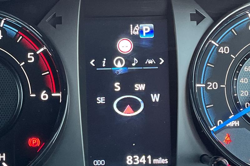 Used Toyota Hilux 2024 for sale - 77138344: Photo 29