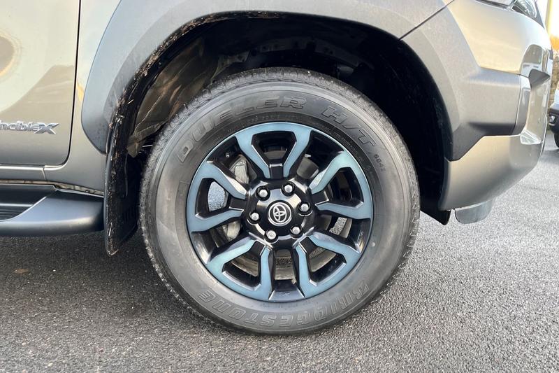 Used Toyota Hilux 2024 for sale - 77138344: Photo 38