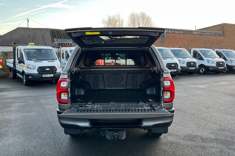 Used Toyota Hilux 2024 for sale - 77138344: Photo 7