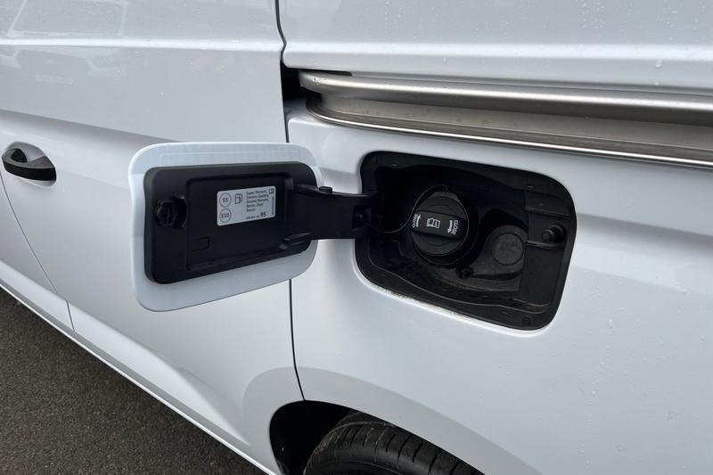 Used Ford Transit Connect 2025 for sale - 77077097: Photo 32