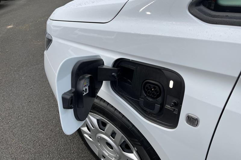 Used Ford Transit Connect 2025 for sale - 77077097: Photo 33