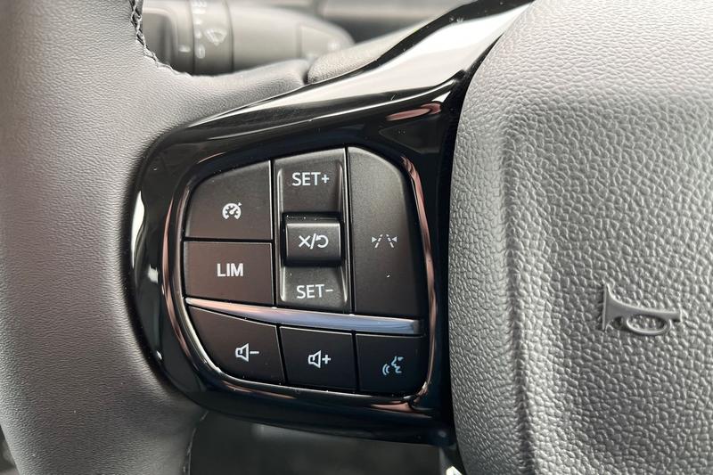 Used Ford Transit Custom 2025 for sale - 76394236: Photo 28