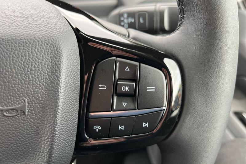 Used Ford Transit Custom 2025 for sale - 76394236: Photo 29