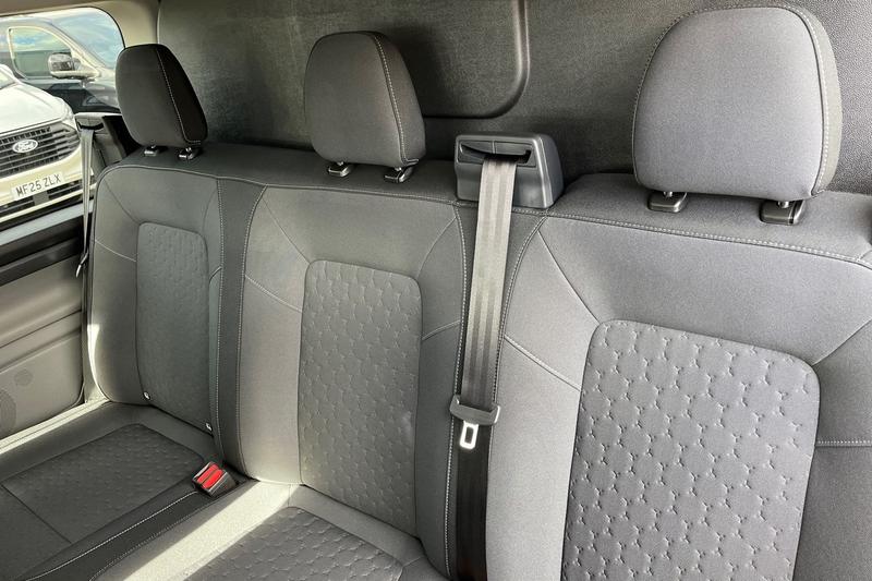 Used Ford Transit Custom 2025 for sale - 76394236: Photo 32