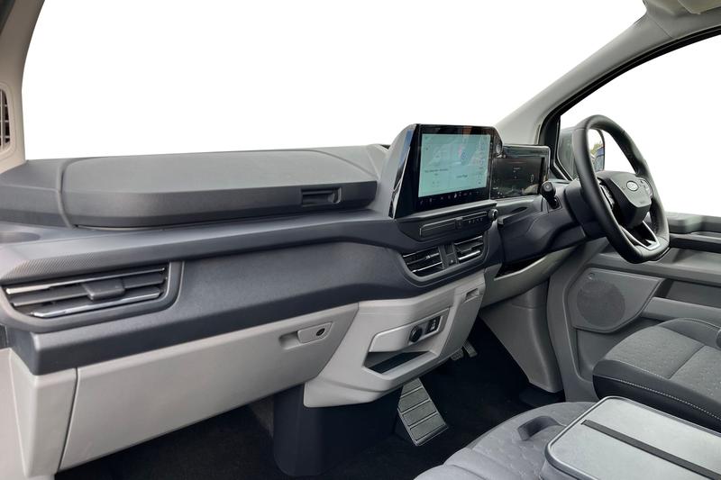 Used Ford Transit Custom 2025 for sale - 76394236: Photo 4