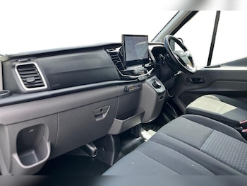 Used Ford Transit 2025 for sale - 78792183: Photo