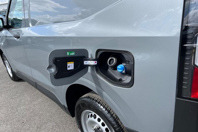 Used Ford Transit Courier 2025 for sale - 77718737: Photo 37