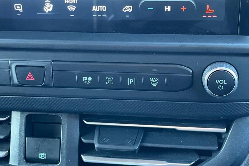 Used Ford Transit Custom 2025 for sale - 76904508: Photo 25