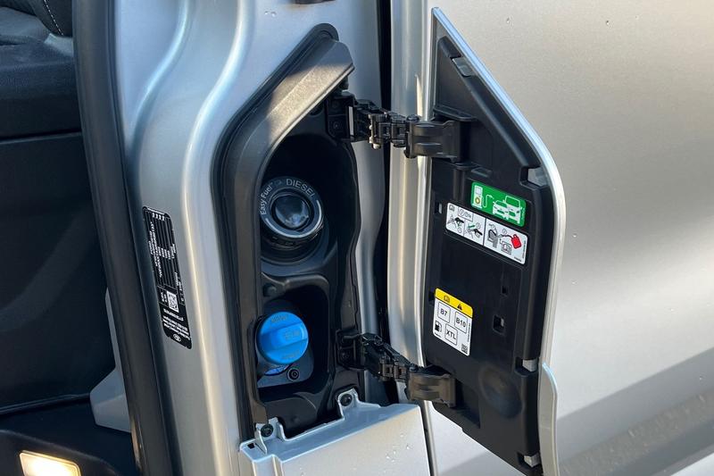 Used Ford Transit Custom 2025 for sale - 76904508: Photo 37