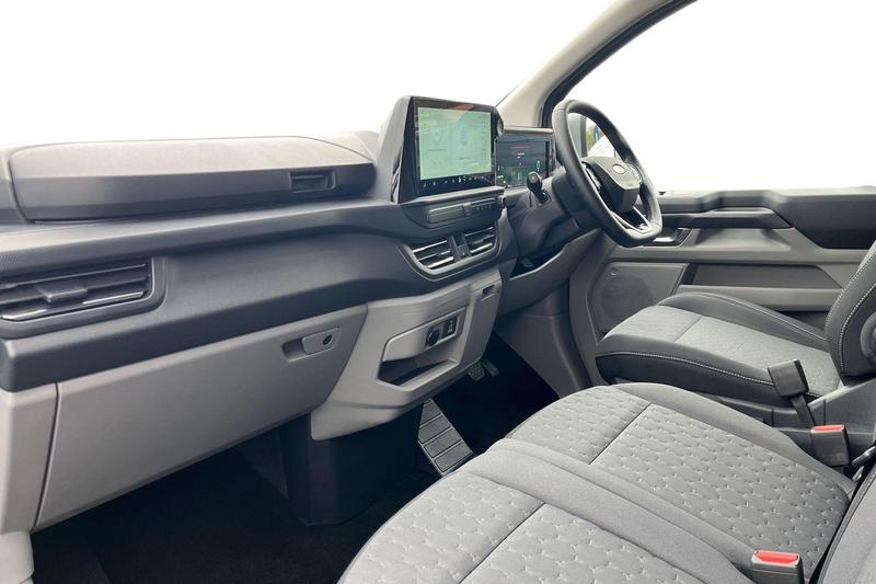 Used Ford Transit Custom 2025 for sale - 76452977: Photo 4